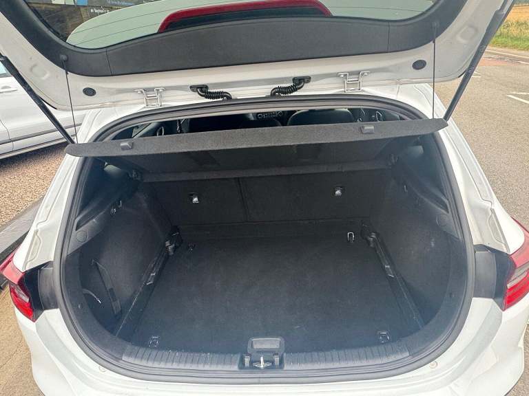 KIA CEED 1.6 CRDi 3 White Manual Diesel 2018