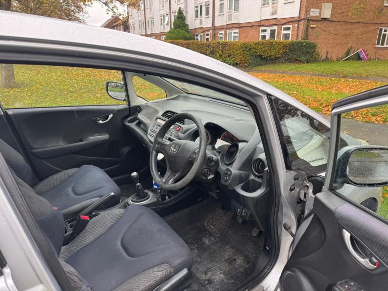 2012 Honda Jazz 1.4 i-VTEC ES 5dr HATCHBACK Petrol Manual