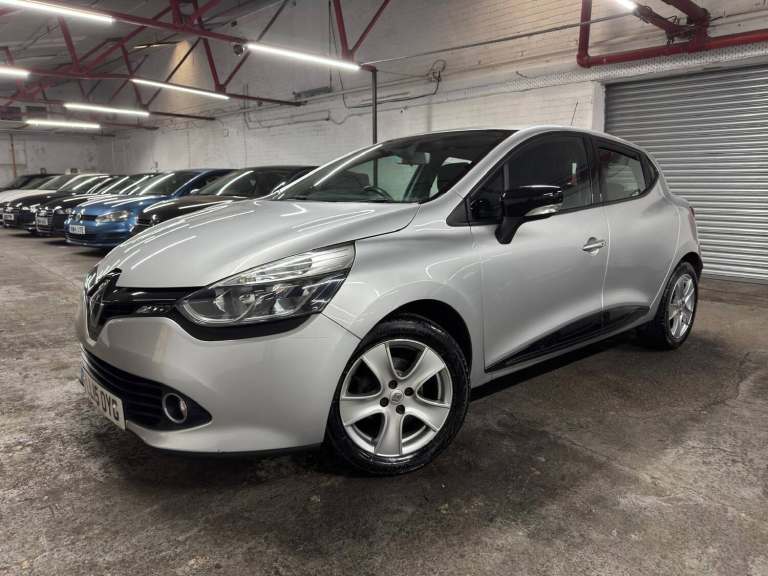 2015 Renault Clio 1.2 16V Dynamique MediaNav 5dr HATCHBACK PETROL Manual