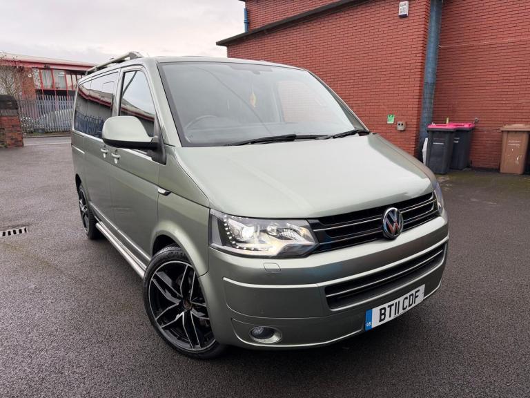 Volkswagen Caravelle 2.0 BITDI MPV mega Spec