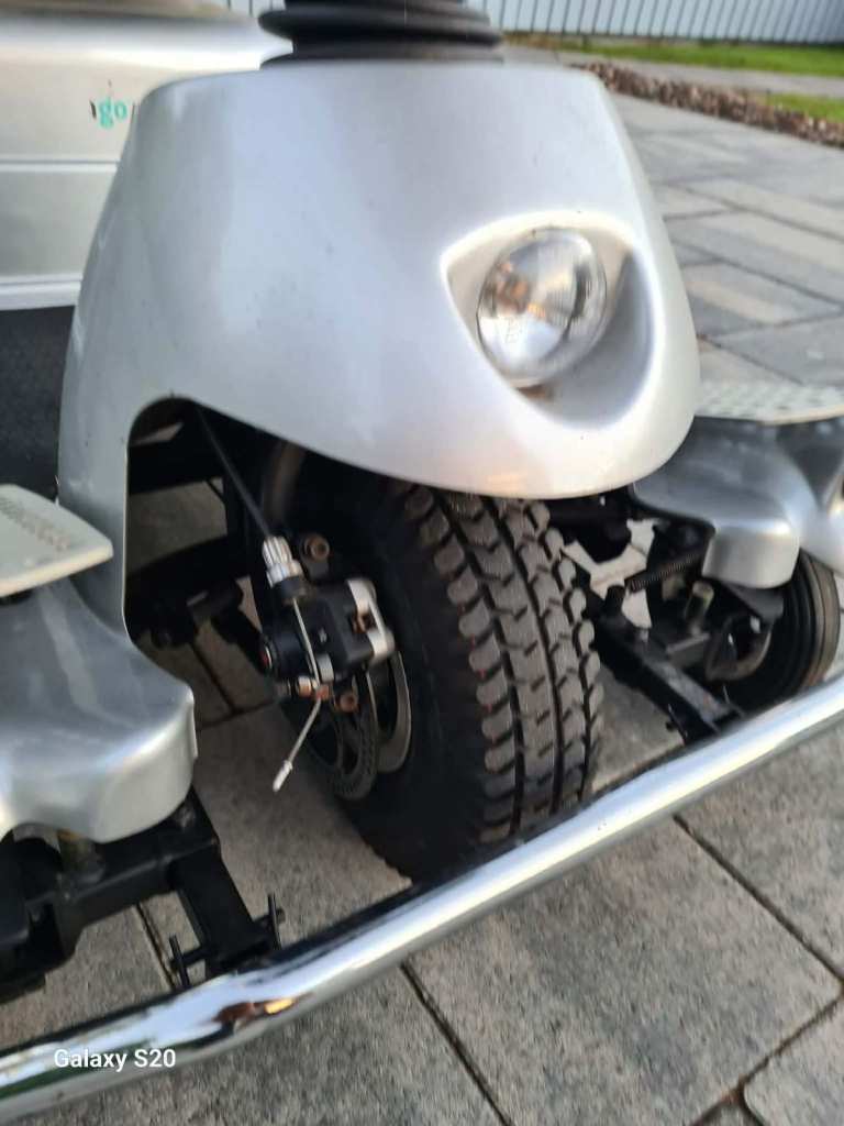 As new quingo 8 mph mobility scooter can deliver today 