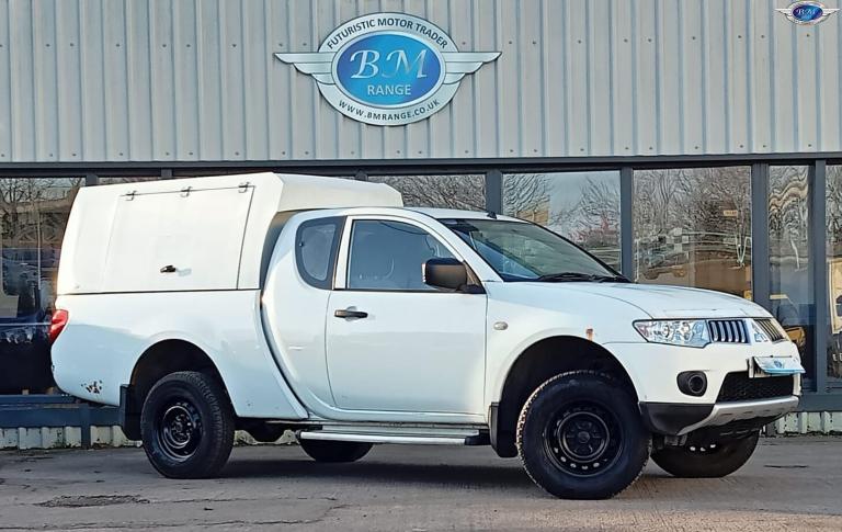 MITSUBISHI L200 2.5 DI-D 4Life White Manual Diesel 2012