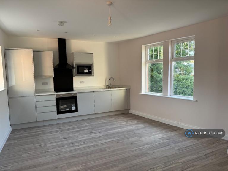 1 bedroom flat in Ivanhoe Terrace, Chester Le Street, DH3 (1 bed) (#3020398)