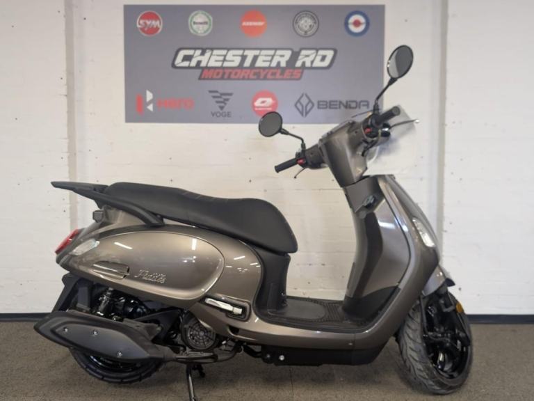 SYM Fiddle 125c NEW Automatic Retro Scooter Commuter Learner Legal CBT Friend...