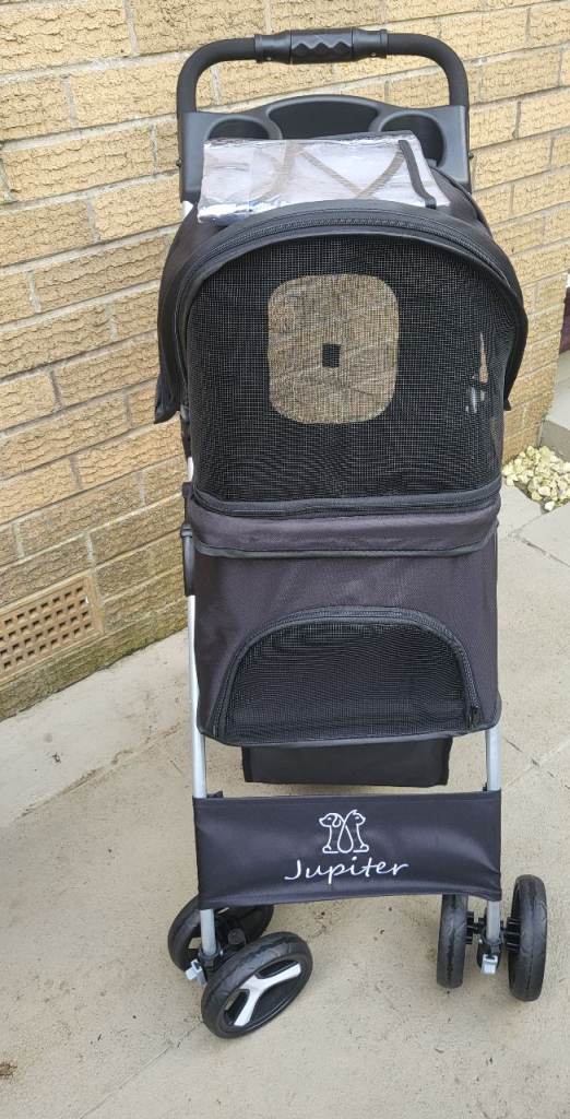 Black Dog Pushchair