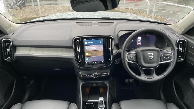 2024 Volvo XC40 2.0 B3P Ultra Dark 5dr Auto ESTATE PETROL Automatic