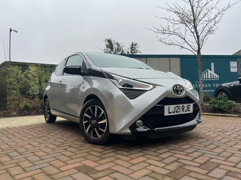 2021 Toyota AYGO 1.0 VVT-i X-Trend TSS 5dr x-shift HATCHBACK PETROL Automatic