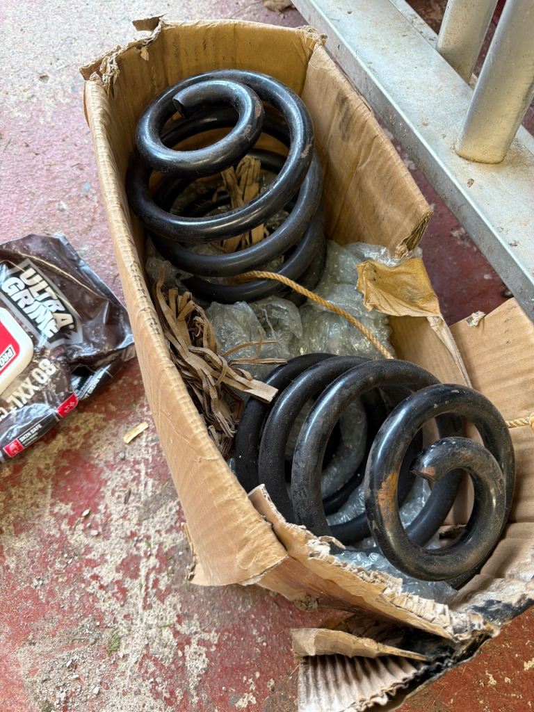 Vw t4 rear heavy duty springs