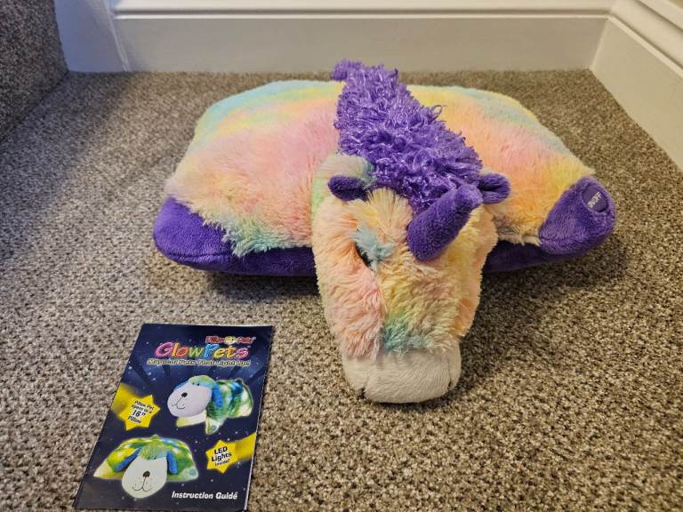 Rainbow unicorn light up pillow pet Glowpets
