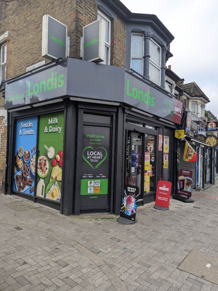 Newly refurbished Store available for long term lease