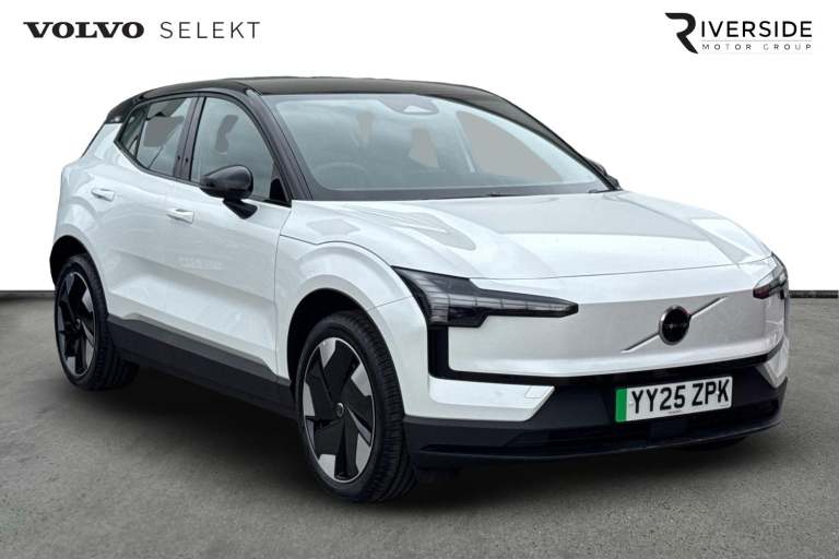 2025 Volvo EX30 Plus, Single Motor Extended Range, Electric Estate Electric Automatic