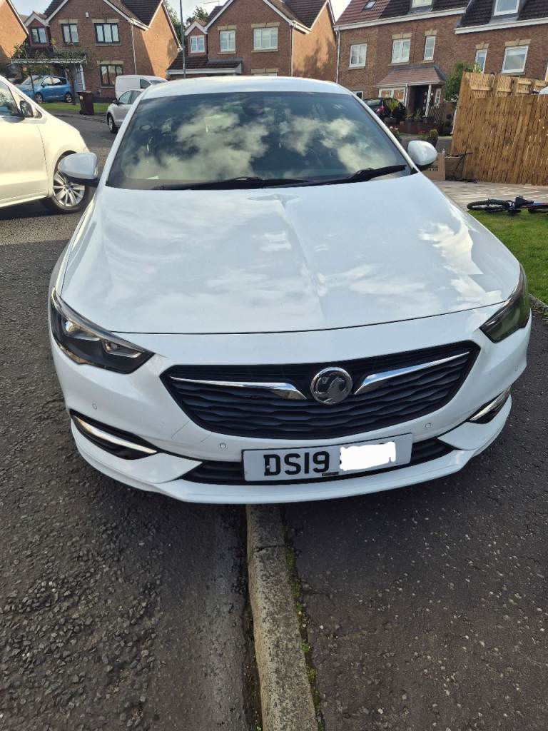 Vauxhall, INSIGNIA, Hatchback, 2019, Manual, 1490 (cc), 5 doors