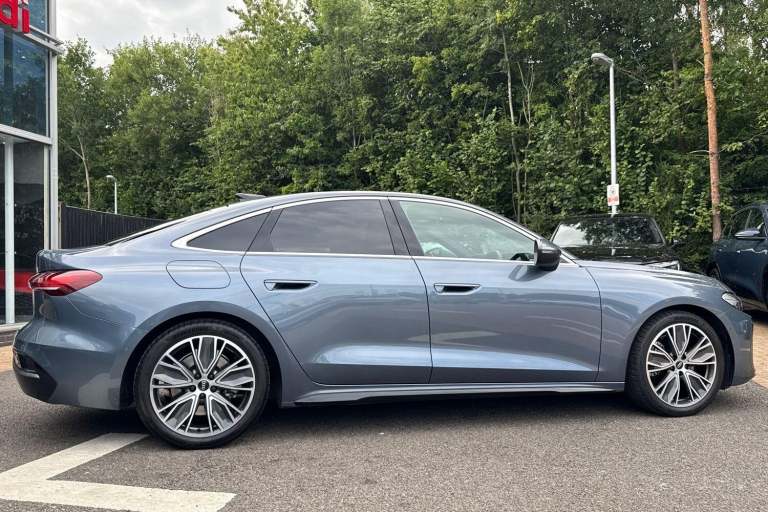 2024 Audi A5 2.0 TDI S line Saloon 5dr Diesel S Tronic Euro 6 (s/s) (204 ps) SALOON Diesel Automatic