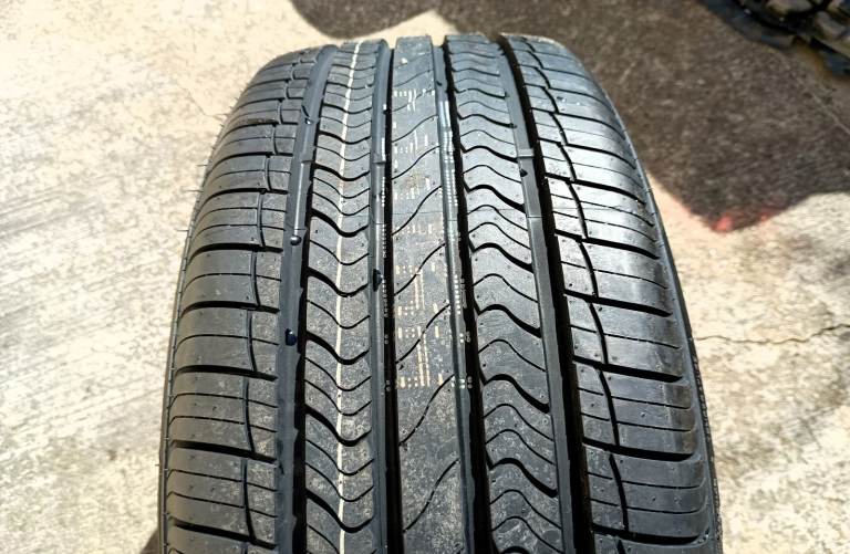 image for 235 60 18" NEW JEEP SUV TYRE + ALLOY WHEEL