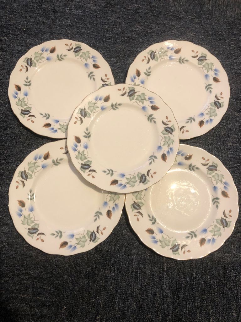 Set of 5 Decorative Side Plates – Floral Design, Good Condition