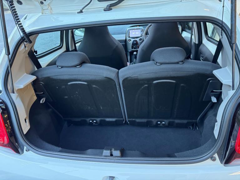 2015 Citroen C1 1.2 PureTech Feel 5dr HATCHBACK Petrol Manual