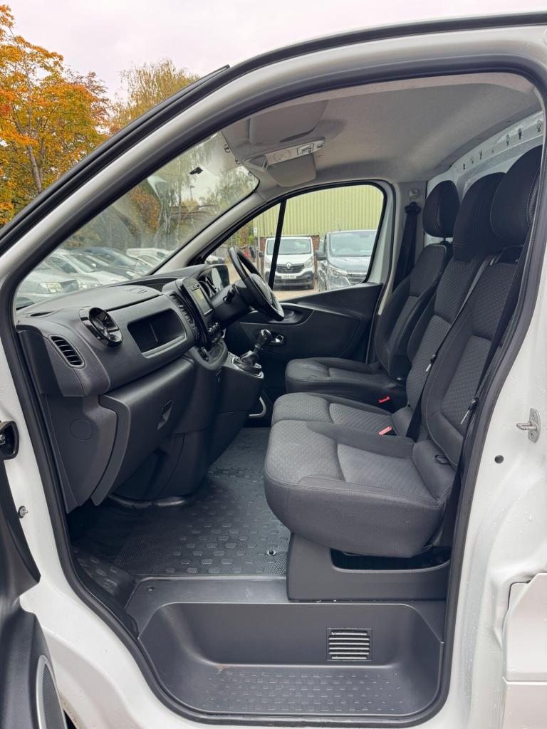 2018 Vauxhall Vivaro 1.6 CDTi 2900 Sportive Panel Van 5dr Diesel Manual L2 H1 Euro 6 (120 ps) PAN...