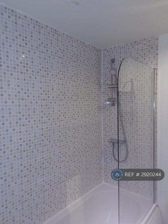 3 bedroom flat in Farmeloan Road, Glasgow, G73 (3 bed) (#2920244)