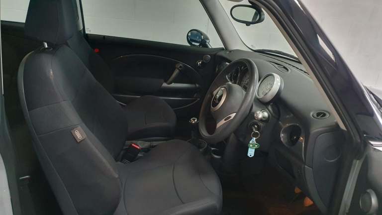 MINI 1.6 ONE * CLASSIC GENUINE 33,000 MILES* STUNNING TIMEWARP EXAMPLE*ULEZ OK