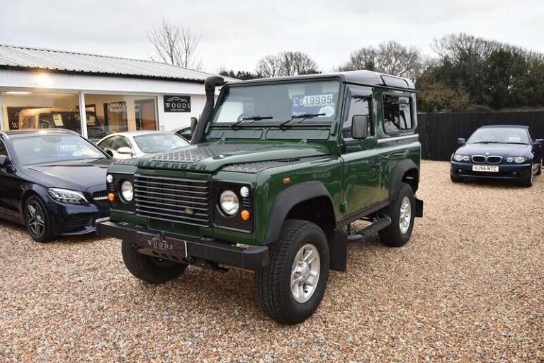 2009 Land Rover Defender Station Wagon Td5 ESTATE DIESEL Manual
