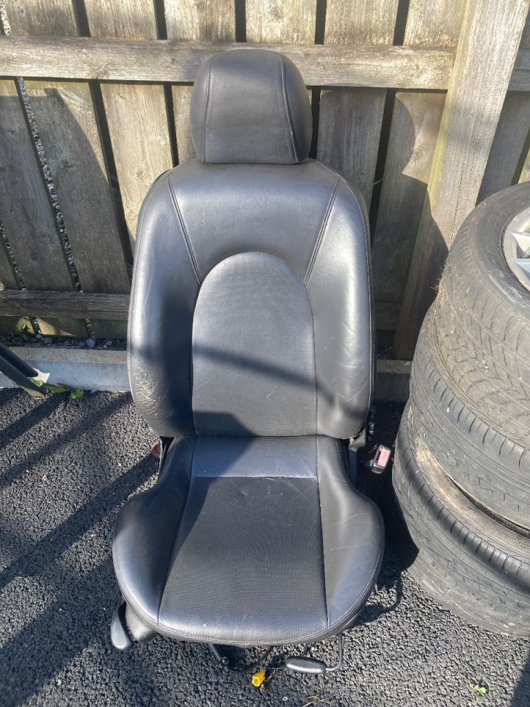 Ford puma mk1 leather front seats