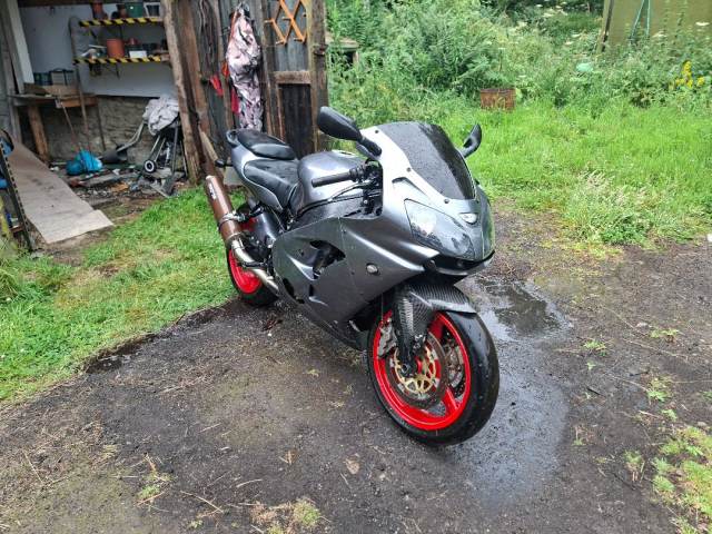 む。 Kawasaki, Ninja ZX 9, 2001, 899 (cc) | in Hexham, Northumberland