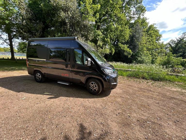 2025 Sunlight Cliff 540 Adventure Automatic