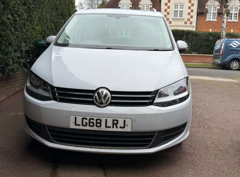 Volkswagen, SHARAN, MPV, 2018, Semi-Auto, 1968 (cc), 5 doors