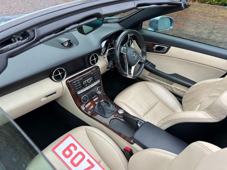 2011 Mercedes-Benz SLK SLK 200 BlueEFFICIENCY Edition 125 2dr Tip Auto CONVERTIBLE Petrol Automatic