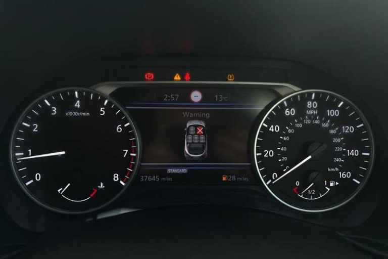 2023 Nissan Juke 1.0 DIG-T 114 N-CONNECTA 5DR Hatchback Petrol Manual