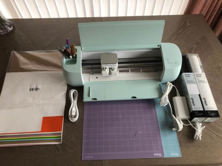 Cricut Explore 3 Digital Cutting & Printing Machine
