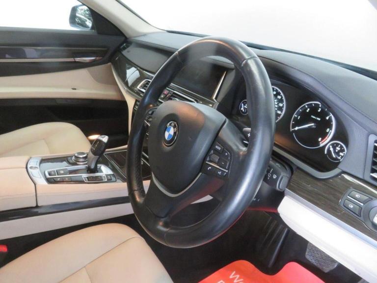 BMW 7 SERIES 3.0 730d SE Saloon Black Auto Diesel 2013