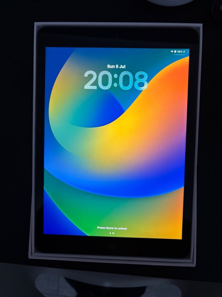 Apple iPad 8th gen WIFI