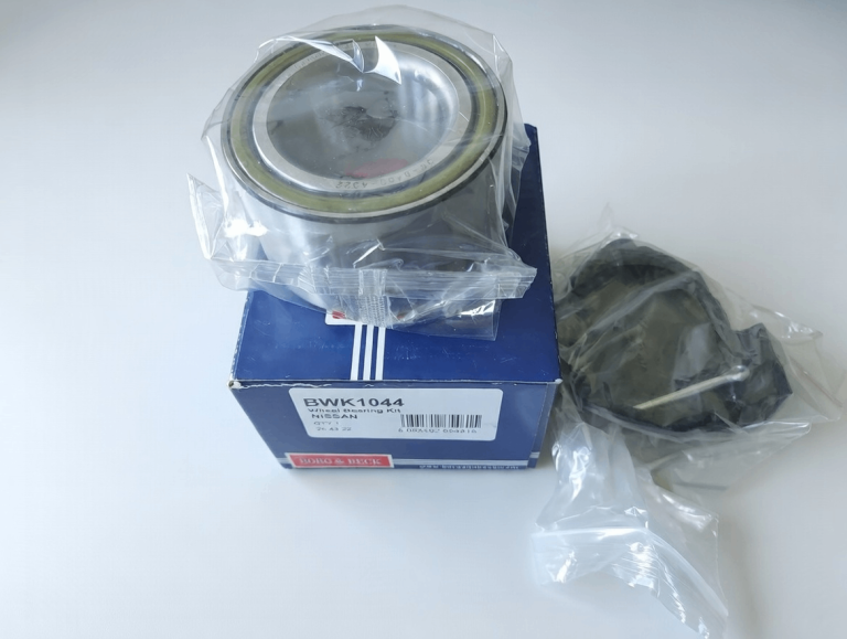 Nissan Almera (Wheel Baring. )