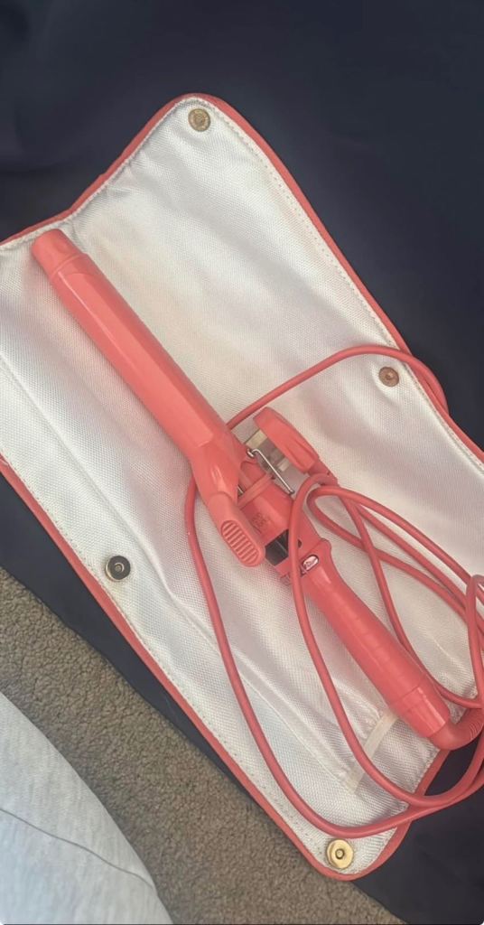 Pink Hair Curler with Heat Mat/Pouch – Good Condition