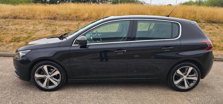 2018 Peugeot 308 BLUE HDI S/S ALLURE Hatchback Diesel Manual