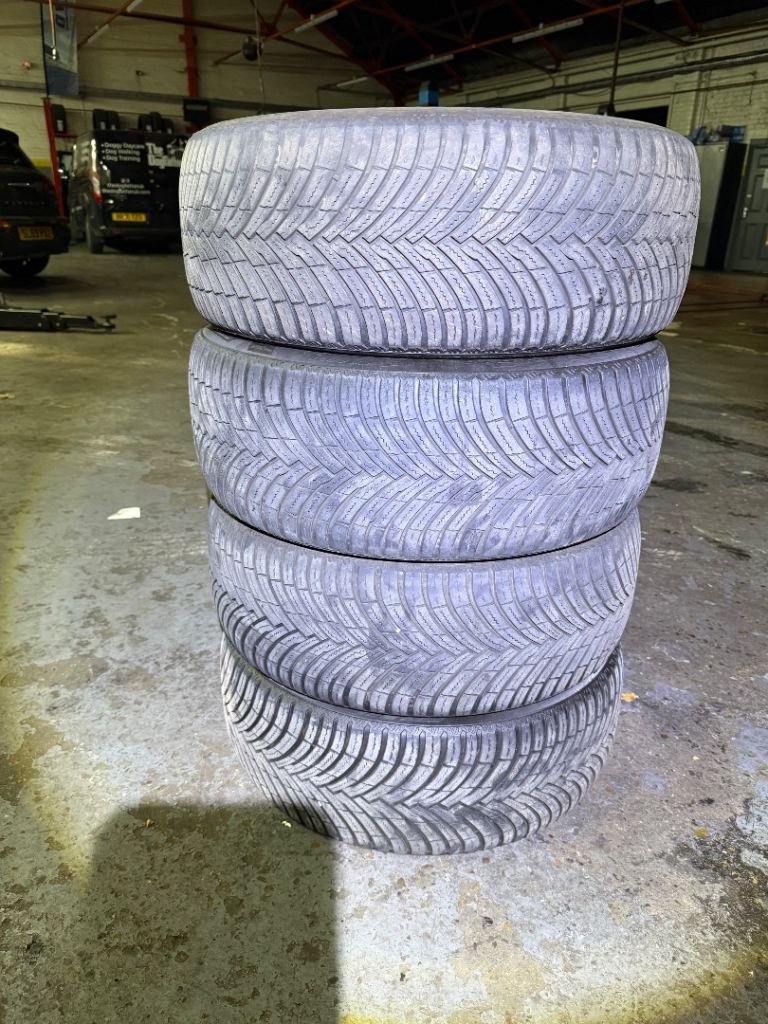 235 45 18. Pirelli all season winter tyres set of 4 