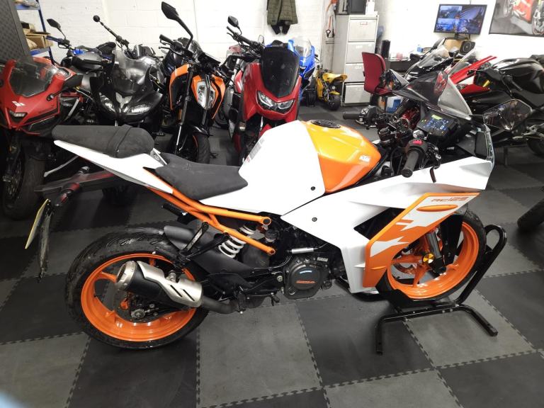 KTM RC 125 2023 Low mileage 