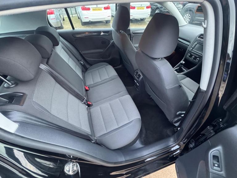 2011 Volkswagen Golf 1.6 TDi 105 BlueMotion Tech Match 5dr HATCHBACK DIESEL Manual