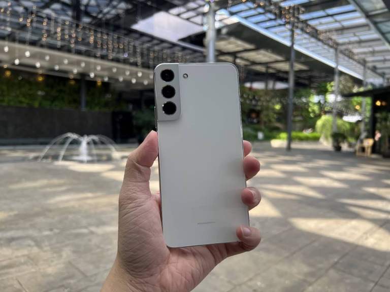 Like New Used Samsung Galaxy S22 Plus Unlocked One Year Warranty 