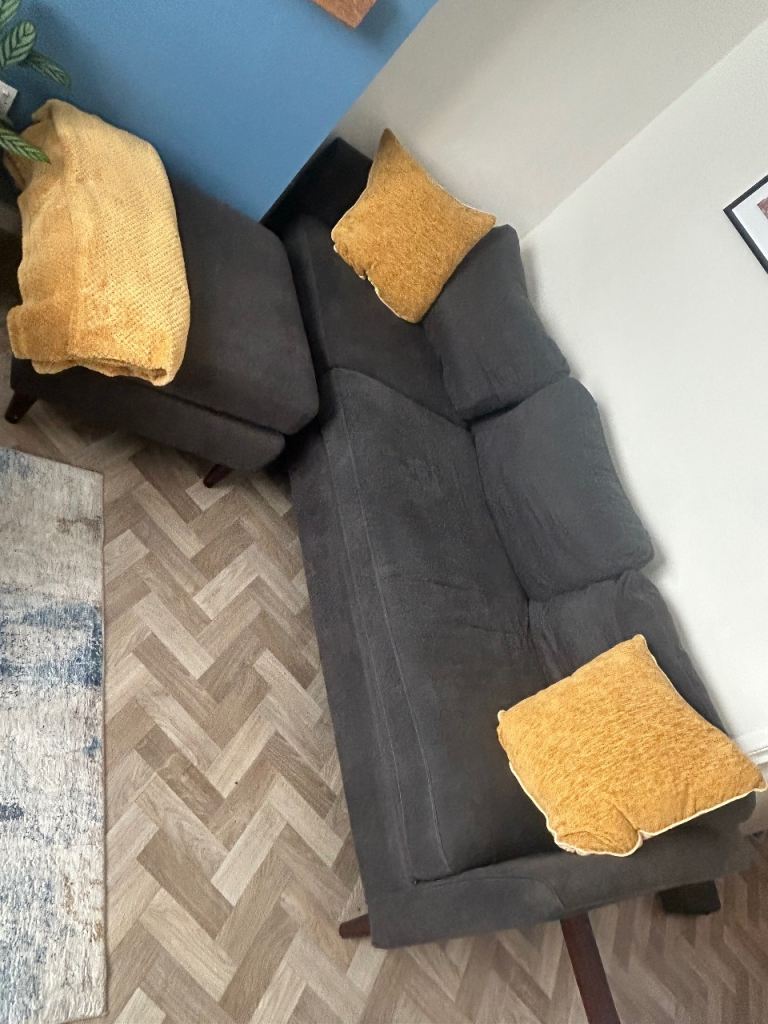 Black Sofa 