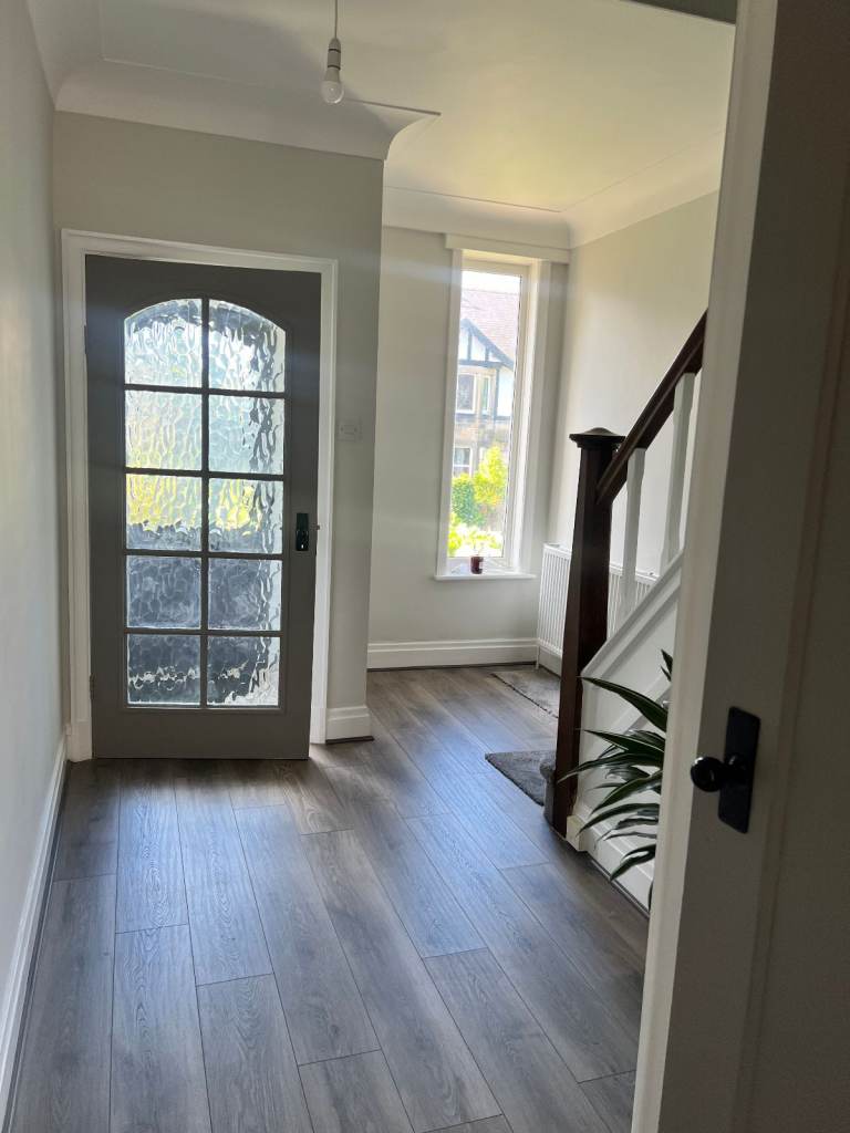 Double Room in Luxury Tudor Style Home