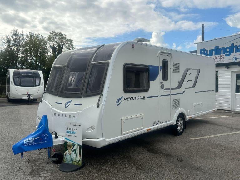 Bailey Pegasus Brindisi  - Includes a 2 Year Warranty - Tall Fridge Freezer / Ex