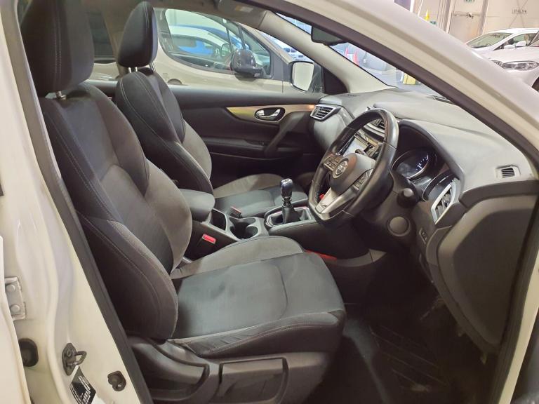 2017 Nissan Qashqai 1.5 DCI N-CONNECTA 5DR 2017 (17) *MEGA SPEC *FULL SERVICE HISTORY *2 KEYS HAT...