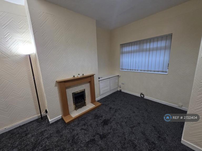2 bedroom house in Liverpool Road, Platt Bridge, Wigan, WN2 (2 bed) (#2722404)