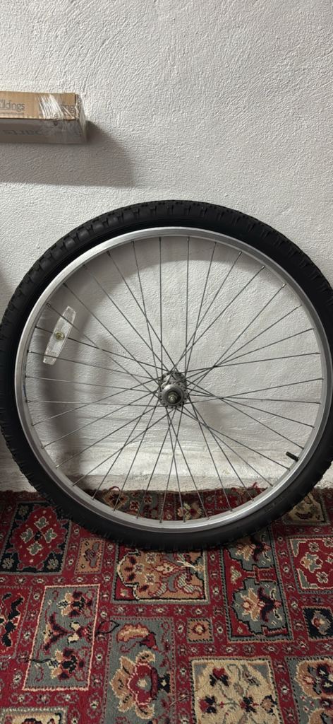 Pair of Bike Wheels with Tyres – Good Condition