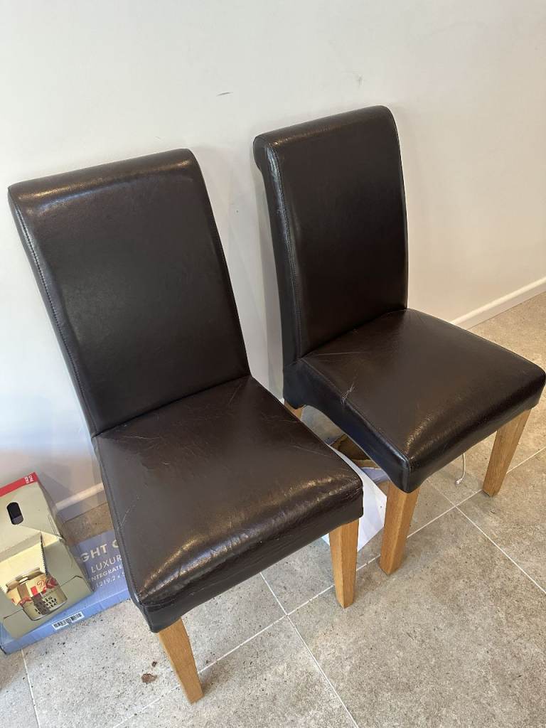  4 Dining Chairs