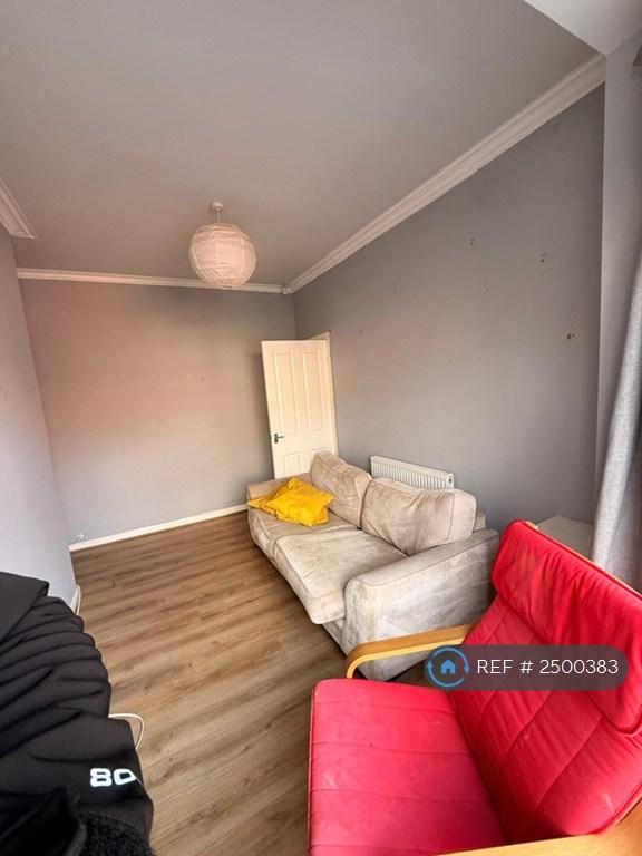 2 bedroom house in Salisbury St, Manchester, M14 (2 bed) (#2500383)