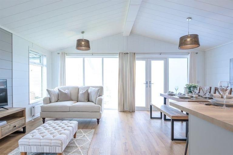 Prestige Plantation House in Ryde  - Lodge / Caravan 