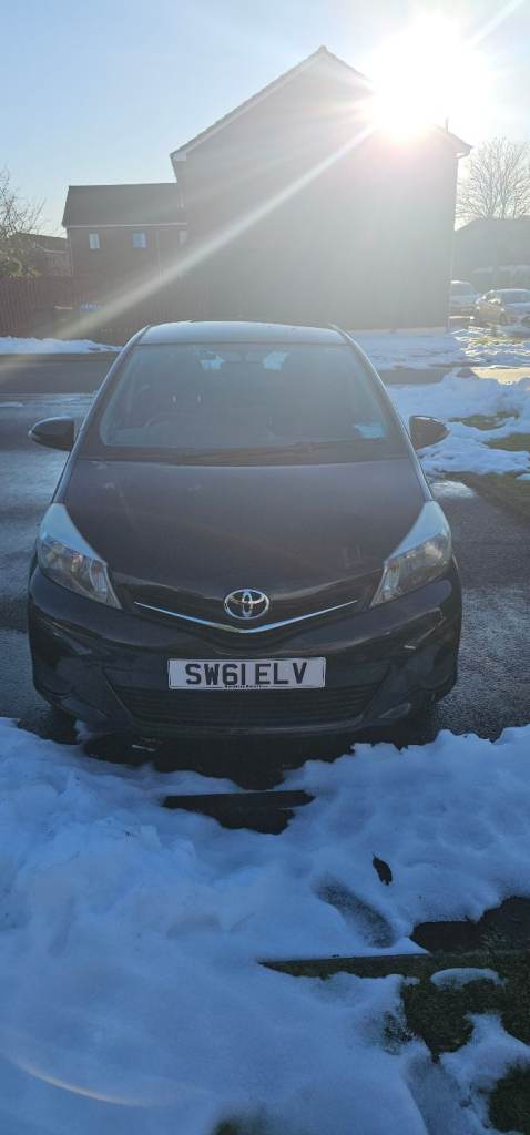 Toyota, YARIS, Hatchback, 2012, Manual, 1329 (cc), 5 doors